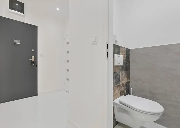 Elegant 1br With Ac Апартаменты *