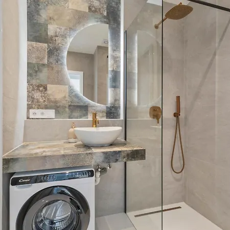 Elegant 1br With Ac * Μπρατισλάβα