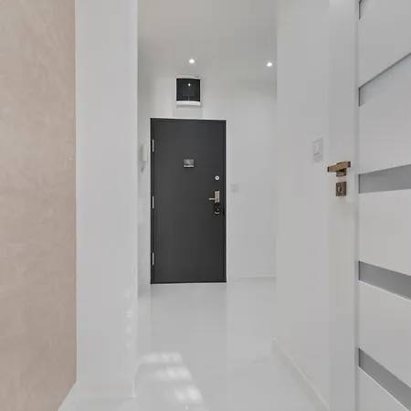 Apartman Elegant 1br With Ac Pozsony